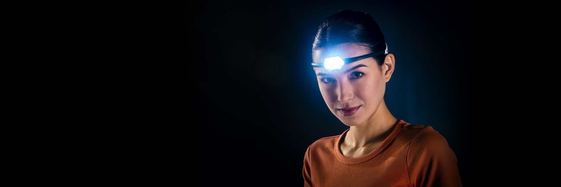 Background 1440 01 iko